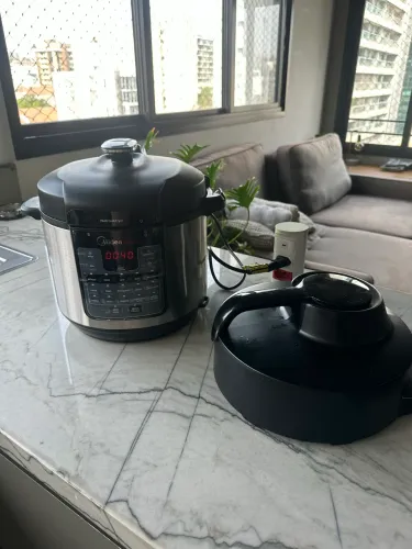 Panela de pressa com Air Fryer Midea