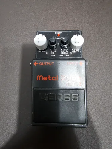 Pedal Boss Metal Zone - MT-2