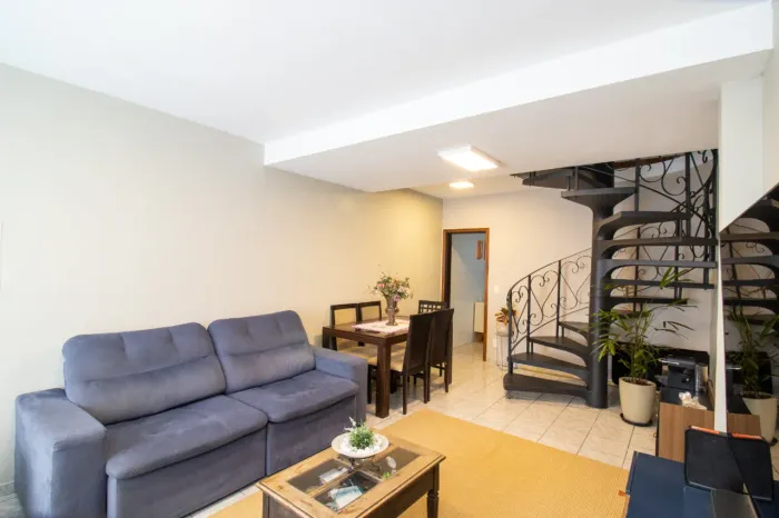 Sobrado para venda em Vila Nina com 2 quartos, 130m²