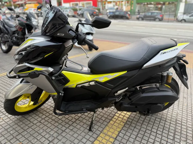 Aerox Prata 