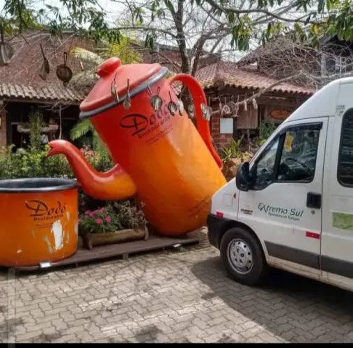 Locação de Van com motorista 