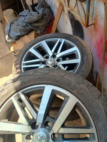 Rodas aro 20 da Hilux ou SW4