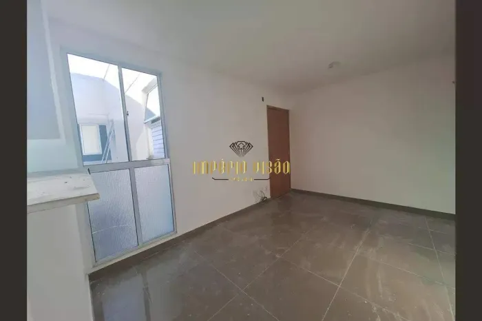 Apartamento á Venda com 2 dormitórios no Condomínio Parque Sálvia no bairro Parque Santa R