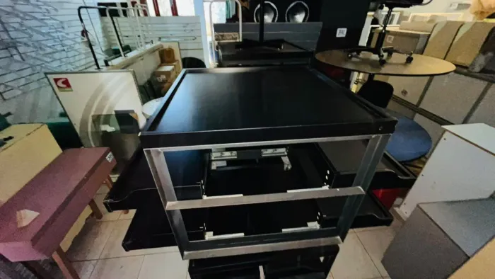 Estante C/ 4 gavetas