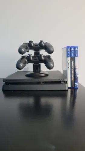 PS4 SLIM +2 CONTROLES+JOGOS