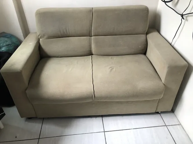 Sofá dois lugares 