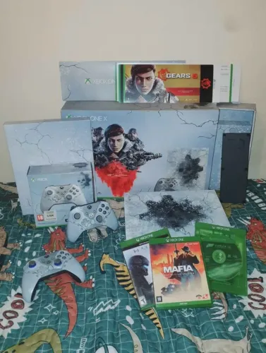 XBOX one X - Gears 5 - Edição Limitada