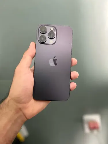 14 Pro Max