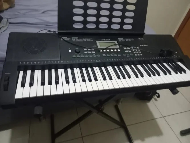 Teclado Revas KB-330 Semi-novo + Kit Completo