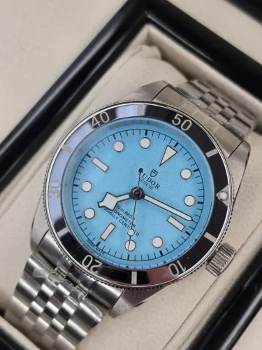 RELOGIO TUDOR BLACK BAY FUNDO BLUE AUTOMATICO LINHA PREMIUM AAA EM 10X SEM JUROS