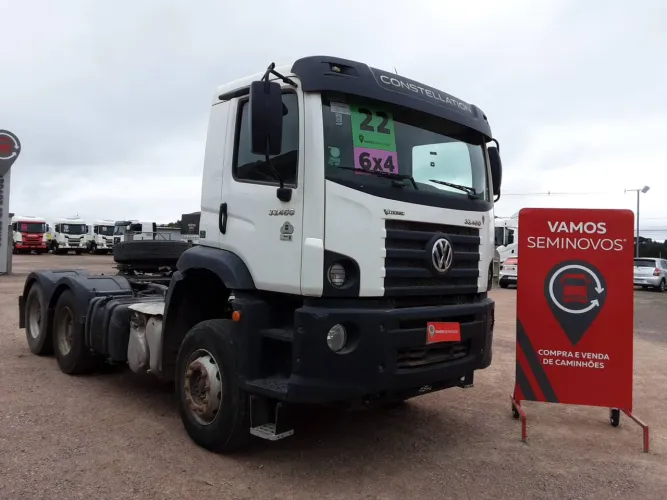 Volkswagen 33.460 33.460 Constellation 6x4 2p (diesel)(E5) 2021/2022 Vamos Seminovos Curit