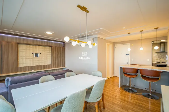 Apartamento para alugar com 3 quartos no Água Verde em Curitiba