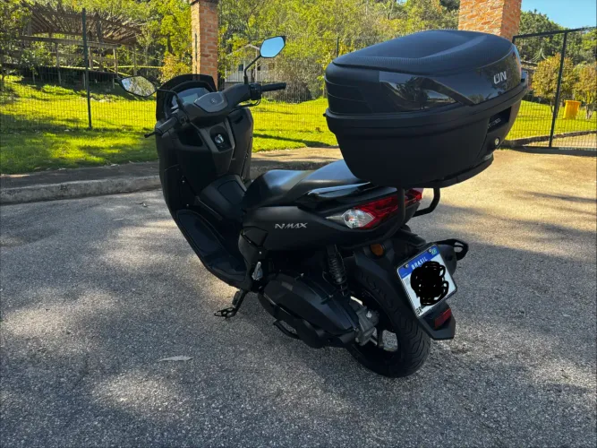 Nmax 160 - 21.000 km rodados