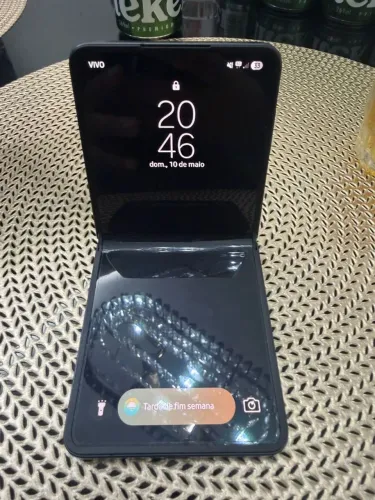CELULAR SAMSUNG Z FLIP 7