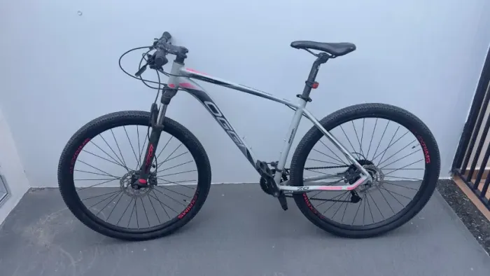 Bicicleta OGGI BIG WHEEL 7.0 Aro 29