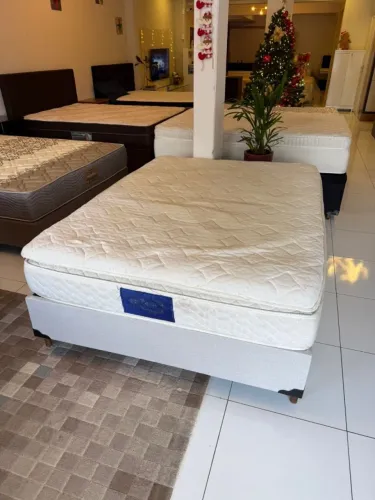 Colchão de Casal PROBEL USADO COM BASE - Entrego!