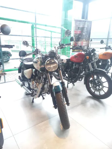 Royal Enfield Meteor Aurora 350 cc