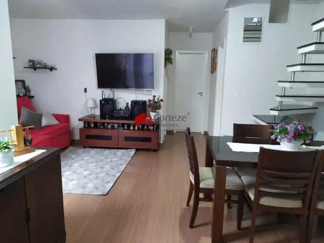Cobertura com 105,11m² 3 quartos, à venda, no bairro Boneca do Iguaçu em São José dos Pinh