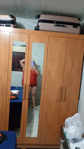 Vendo Guarda Roupa Casal