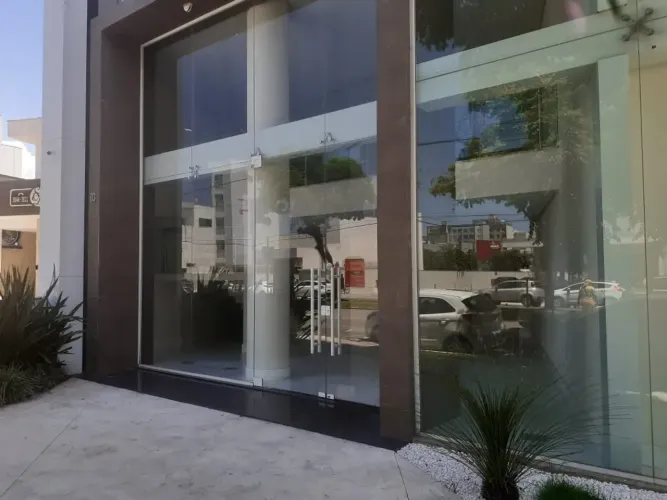 Sala Comercial na Avenida Konder no Centro de Itajaí - SC