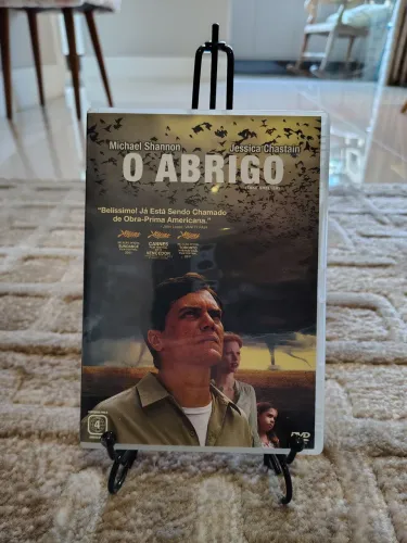 Dvd O Abrigo de Jeff Nicholas (Take Shelter) c/ Michael Shannon e Jéssica Chastain