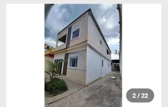 Casa com 4 Quarto(s) e 3 banheiro(s) para Alugar, 300 m² por R$ 4000 / Mês