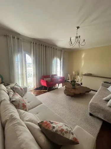 Casa a venda a 5 min da Lagoa do Taquaral