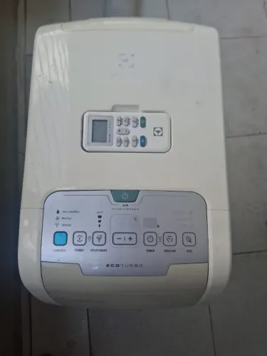 Ar Condicionado Portátil EcoTurbo 10.000 BTUs