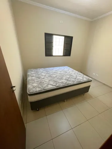Cama box queen size
