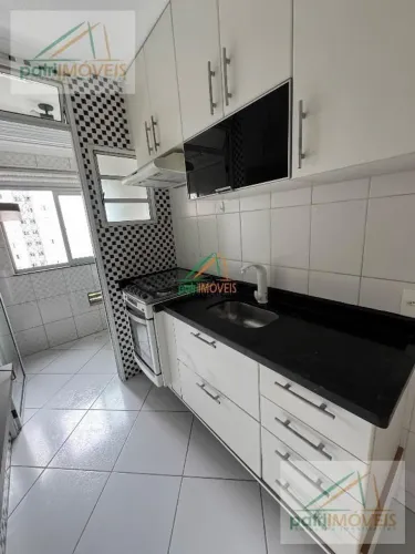 Apartamento 3 dormitório com vaga de garagem para alugar