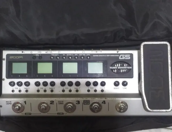 Pedaleira Zoom G5 para Guitarra - R$900,00