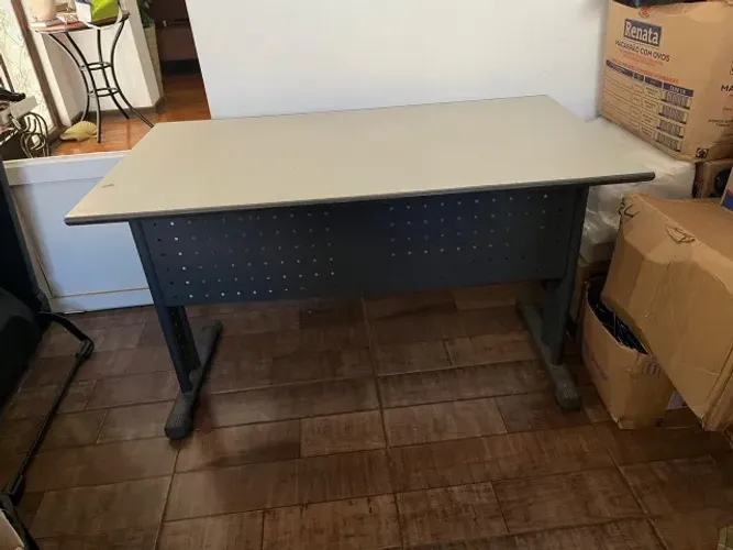 Mesa de escritório, escrivaninha 1.20mtsx70cm