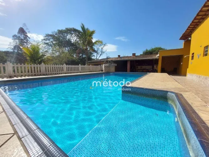 Sítio à venda, 20000 m² por R$ 850.000,00 - Capoeirinha - Guararema/SP
