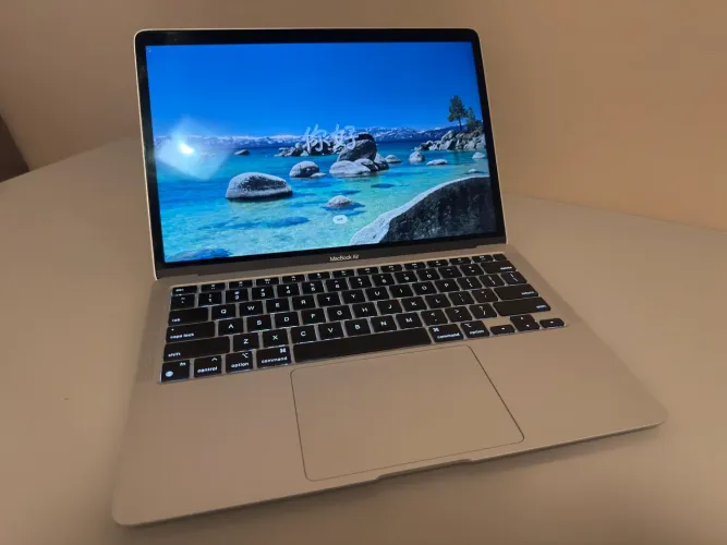 Macbook Air M1 13" 8GB RAM 256GB