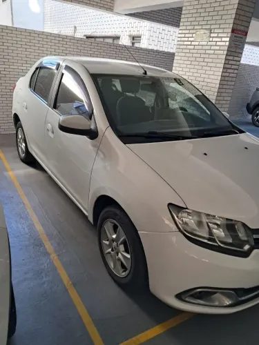 Renault Logan Expression Hi-flex 1.6 8V 4P 2017