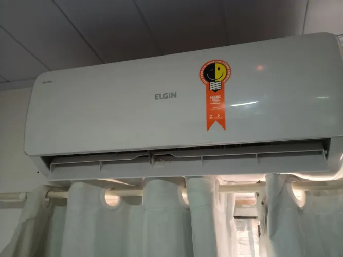 Vendo ar condicionado 12 mil Super Conservado!