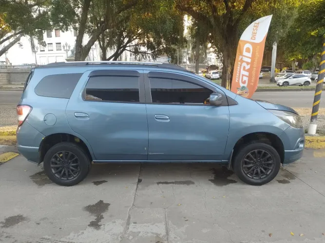 Chevrolet Spin LT 1.8 8V Econo.flex 5P Mec. 2016