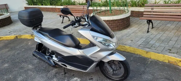 PCX 2018 PERFEITO ESTADO