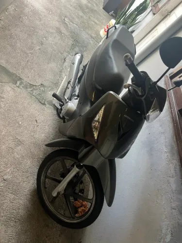 Vendo Honda biz + 2008 a mais nova de Florianópolis 
