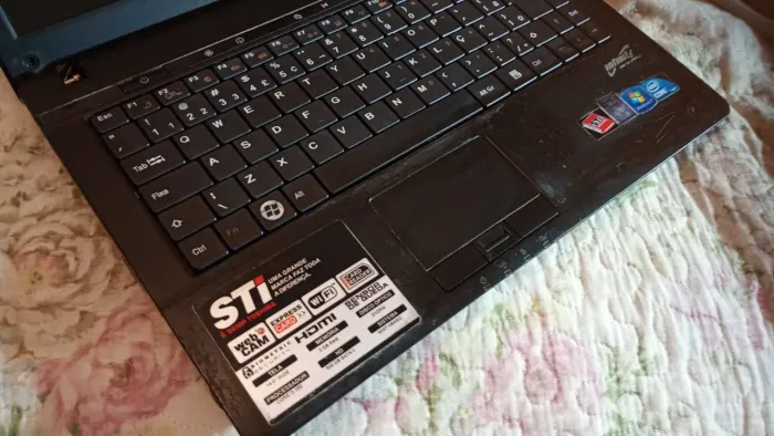 Notebook Semp Toshiba vendendo barato
