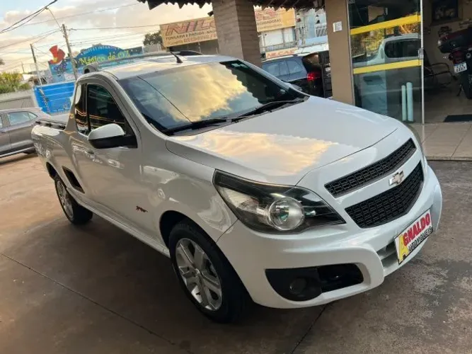 Chevrolet Montana Sport 1.4 Econoflex 8V 2P 2014