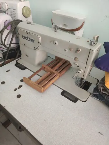Máquina Reta Industrial 