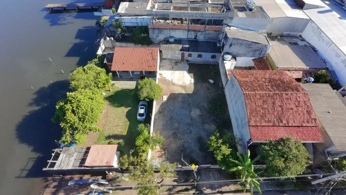 Terreno 514m2 em Maria Ortiz acesso ao canal de Vitória