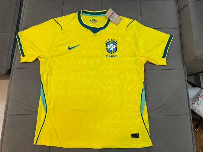 Camisa do Brasil 2026, modelo jogador, tam 2XL