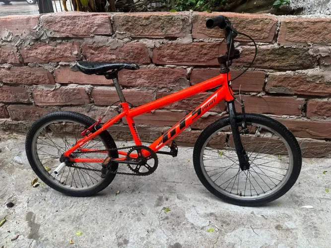 Bicicleta aro 20 bmx cross