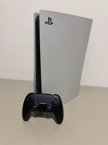 PlayStation 5 impecável funcionando perfeitamente ! Aceito cartão 18x.