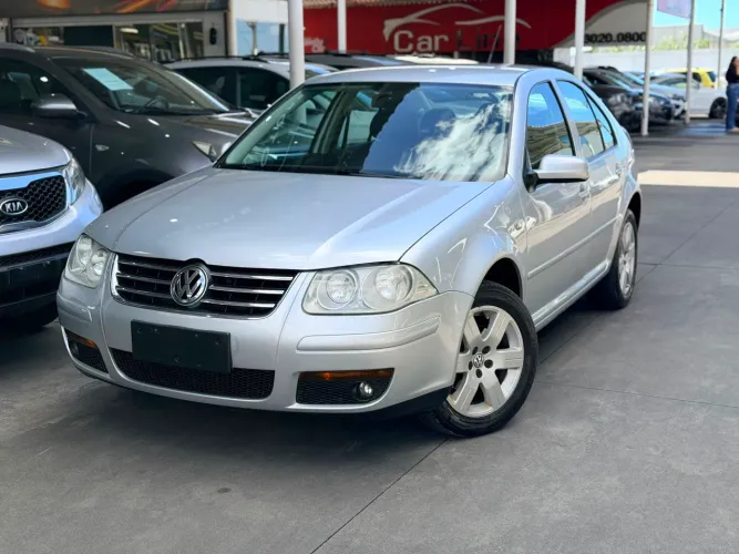 Volkswagen Bora 2.0/ 2.0 Flex 8V Mec. 2009