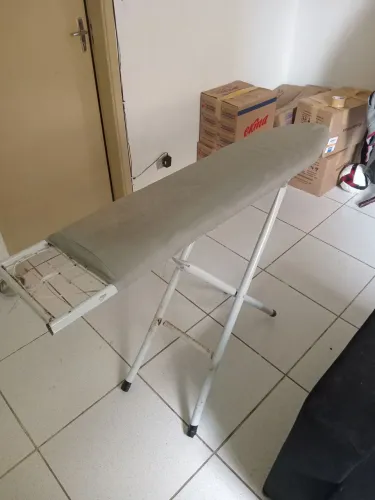 Vendo tábua de ferro de passar