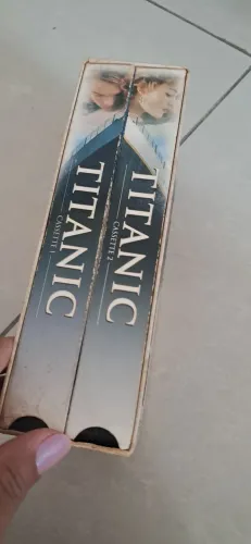 Box Titanic vhs