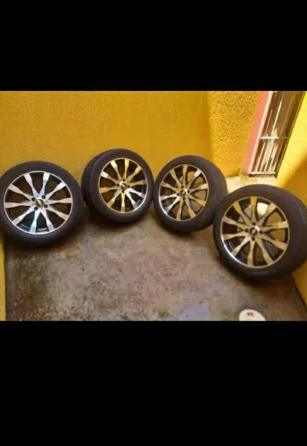 Kit 4 Rodas com pneu Aro 17.
